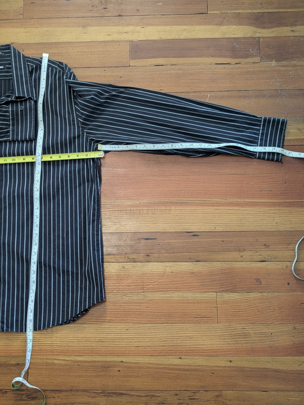 EXPRESS 1MX -  SIZE XL -  MODERN FIT - PINSTRIPE SHIRT - Picture 5 of 12